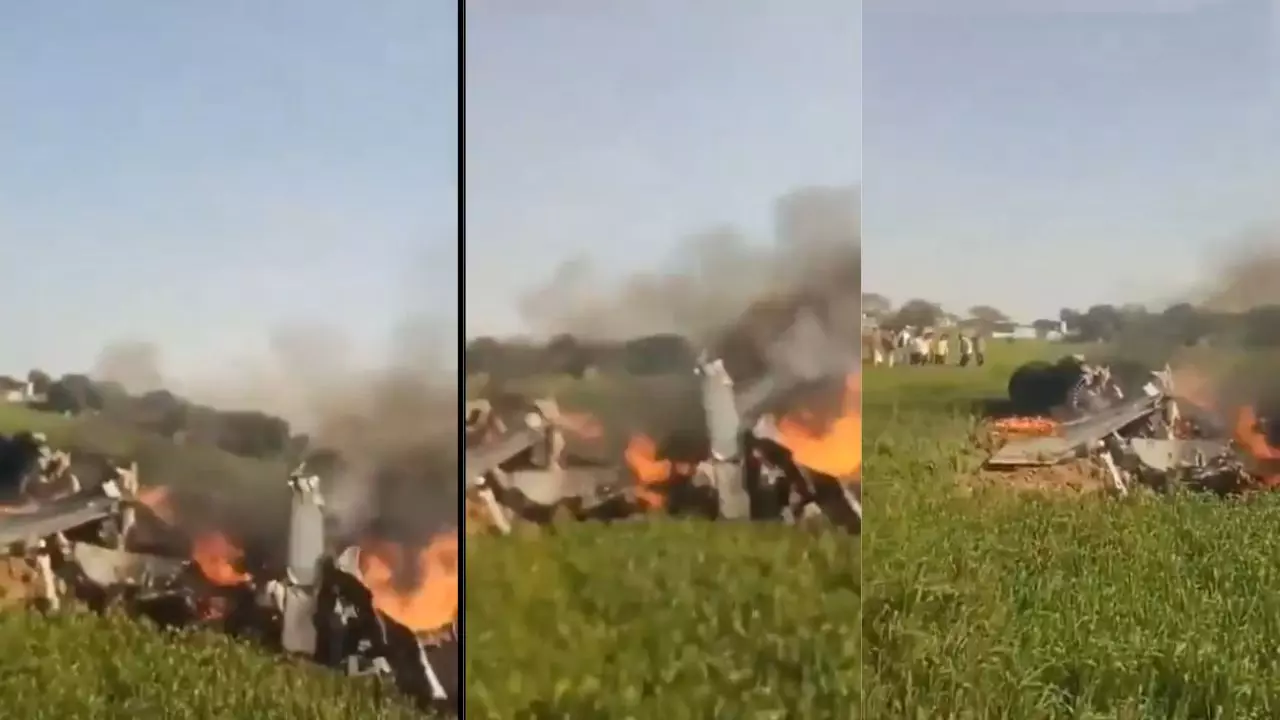 Mirage 2000 fighter aircraft crashed near Shivpuri in Madhya Pradesh