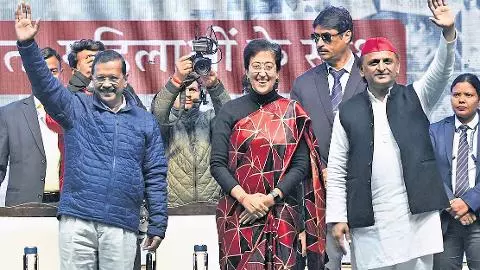 Delhi Election Result 2025: सपा-कांग्रेस संबंध पर भी होगा दिल्ली चुनाव का असर