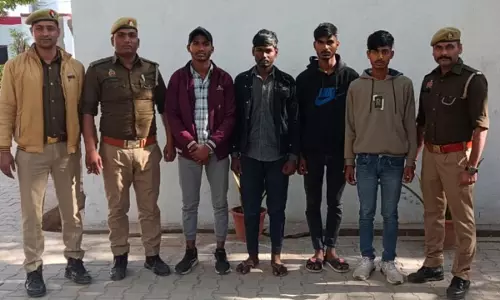 Etawah News, Rude Comment, UP Police, Etawah News Today, Etawah News in Hindi, Etawah Latest News, Etawah Samachar, Etawah Ki Taza Khabar, Etawah Samachar in Hindi, Etawah Crime, Etawah Police, Etawah Latest News in Hindi, Newstrack Samachar, Etawah ki Aaj Ki Taaza Khabar