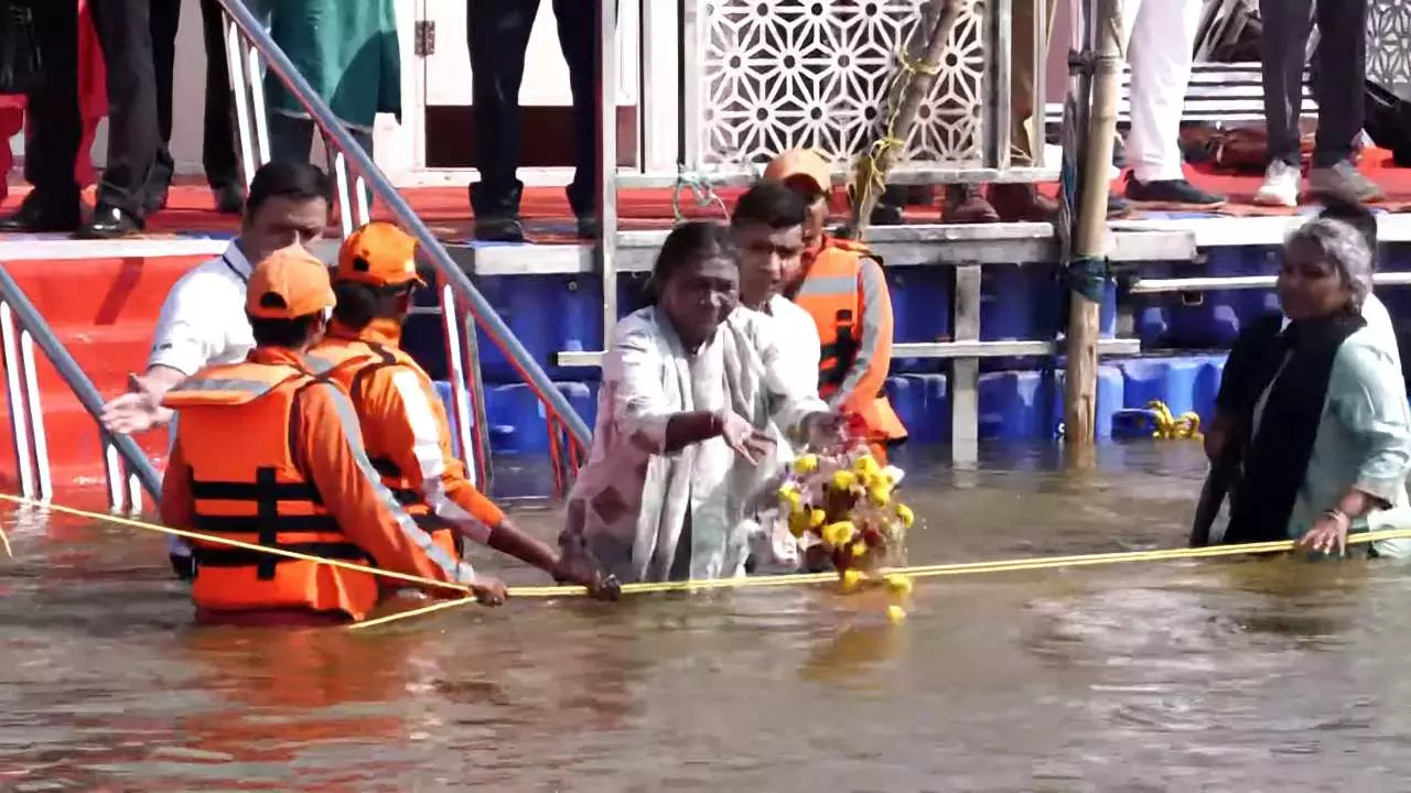 president draupadi murmu mahakumbh snan