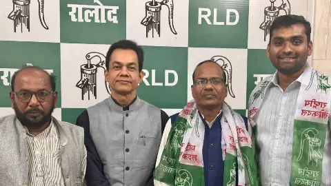 Lucknow News Today RPI State President Ganesh Prasad Joins RLD Lucknow News Today RPI State President Ganesh Prasad Joins RLD