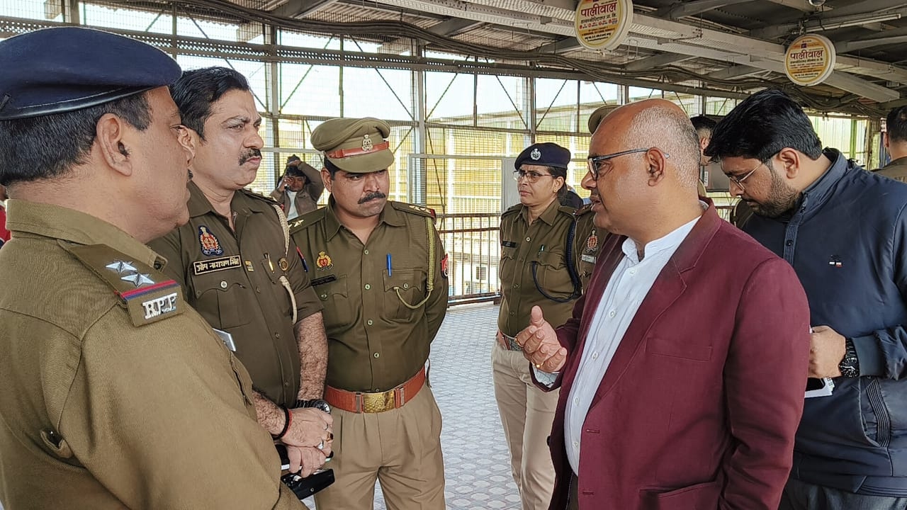 Kanpur News Today District Magistrate Intensive Inspection at Kanpur ...