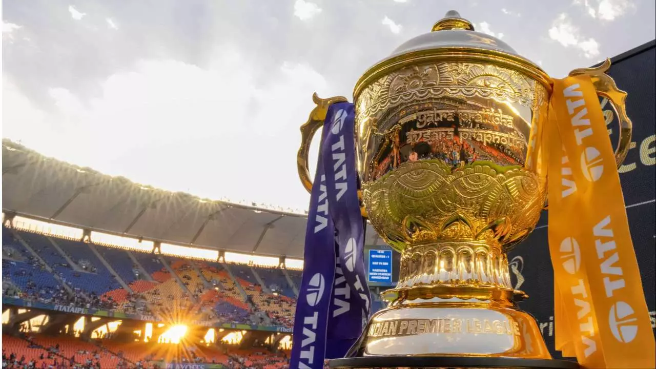 IPL 2025 Ticket Booking:यहां से सस्ते दाम में खरीदें IPL मैचों का टिकट