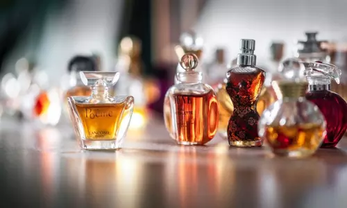 Duniya Ke Sabse Mehnge Perfumes