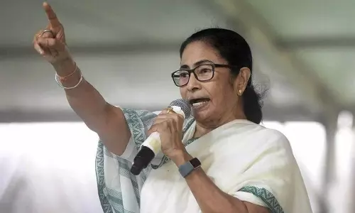 Mamata Banerjee on Mahakumbh: महाकुंभ पर ममता की विवादित टिप्पणी के बाद भाजपा हमलावर, बंगाल का सियासी माहौल गरमाया