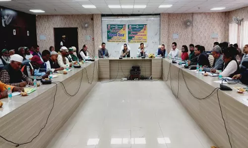 Bahraich News: डीएम की अध्यक्षता में सम्पन्न हुआ किसान दिवस
