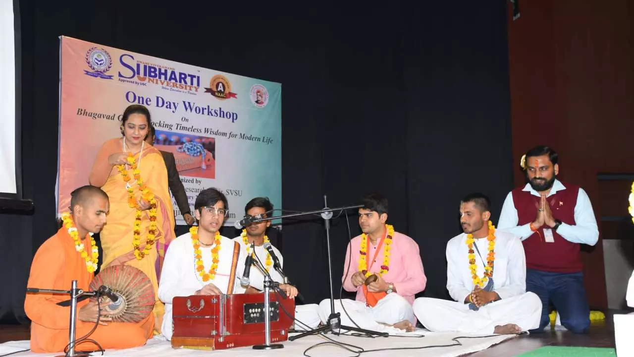 Meerut News Today Shrimadbhagvadgita Recitation in Subharti University Campus