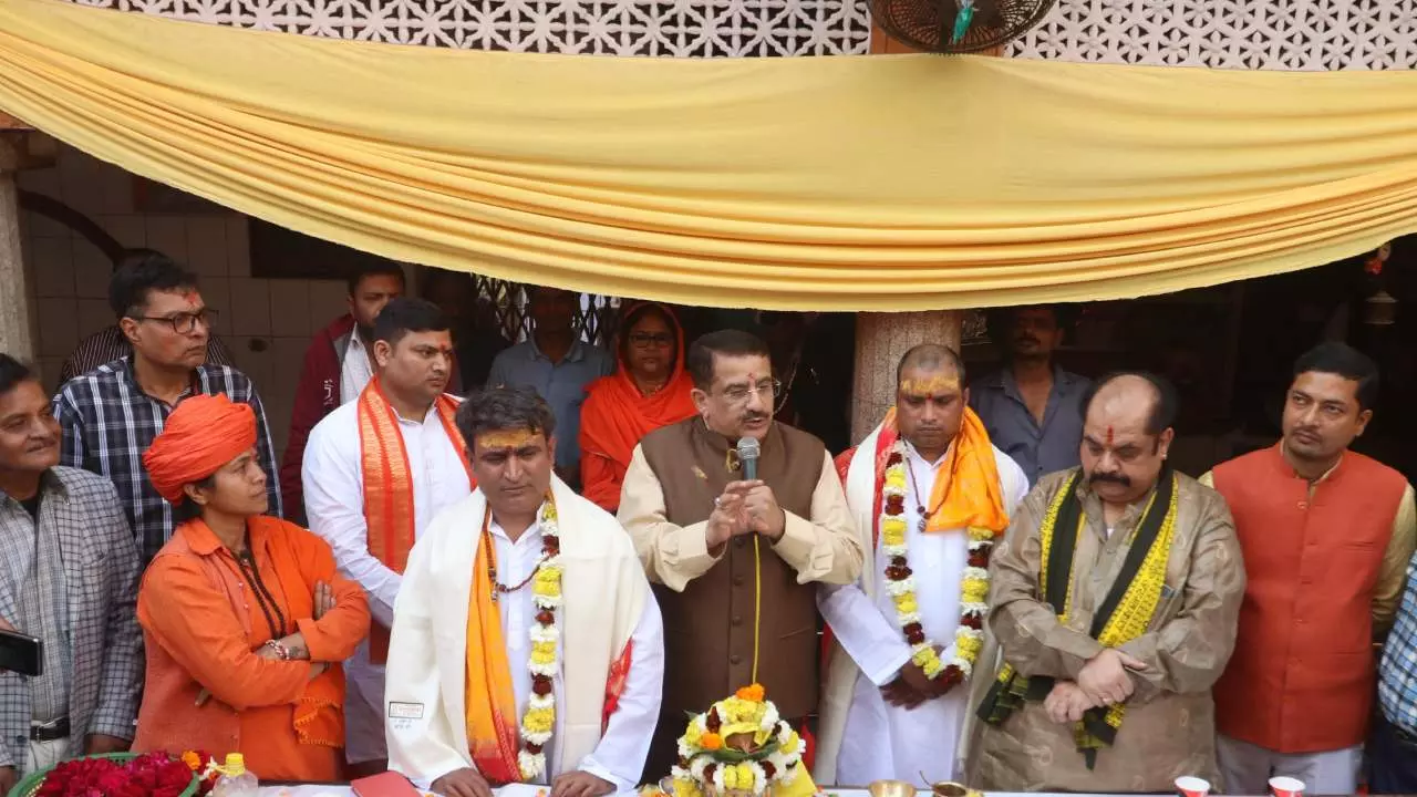 Lucknow Mankameshwar temple