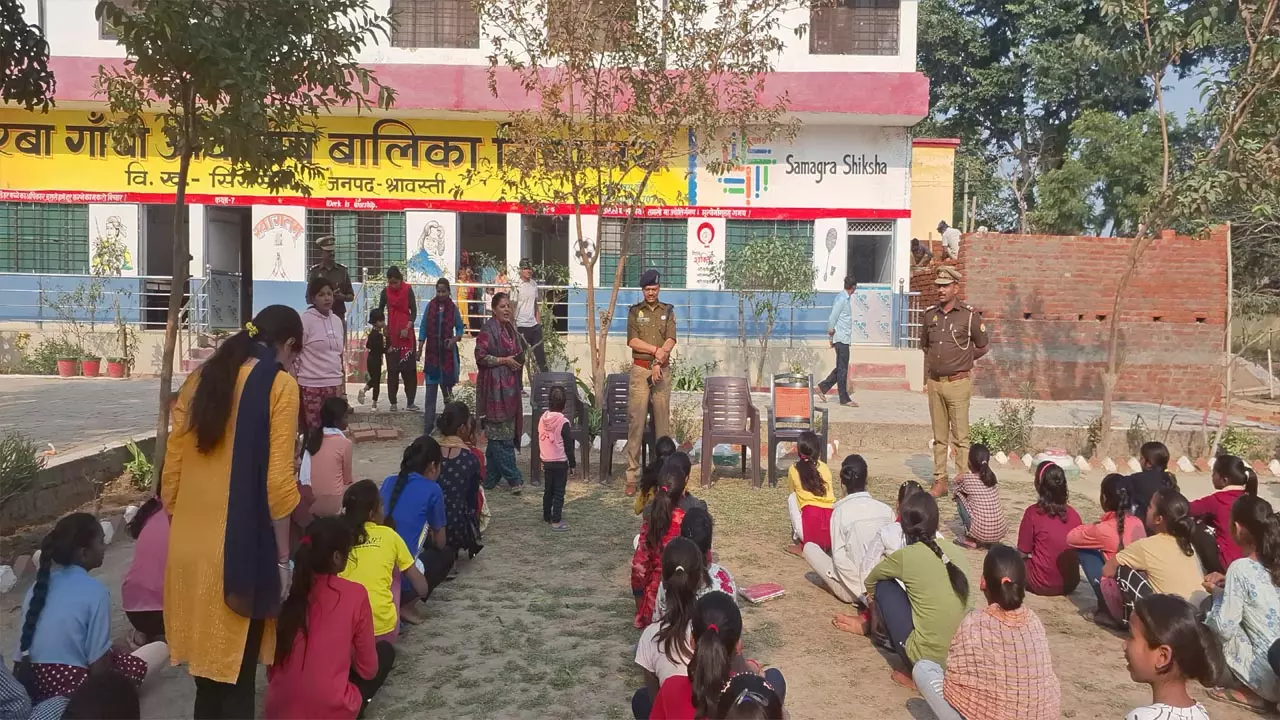 SP inspects Kasturba Gandhi Residential School SP inspects Kasturba Gandhi Residential School