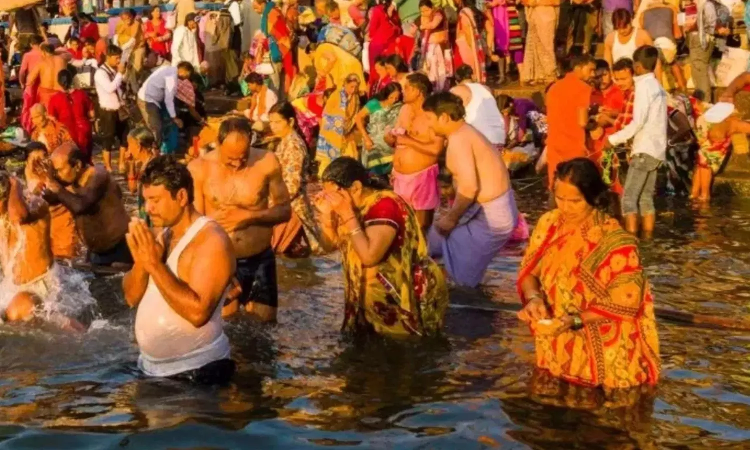 Mahakumbh Mahashivratri Snan LIVE: महाशिवरात्रि पर महाकुम्भ में आखिरी अमृत स्नान जारी, सुबह से 41 लाख श्रद्धालुओं ने लगाई डुबकी