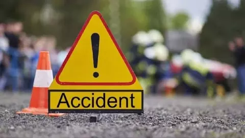 Ghaziabad News: कंडक्टर के खिलवाड़ में हो गया बड़ा हादसा! तीन की मौत और सात घायल