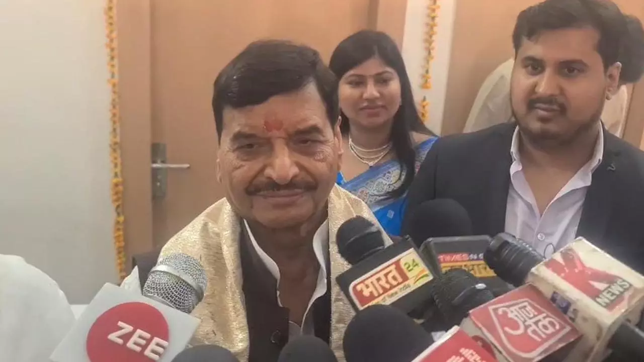 Samajwadi Party Leader Shivpal Yadav accuses BJP Politic in Hindus Muslims Etawah News in hindi