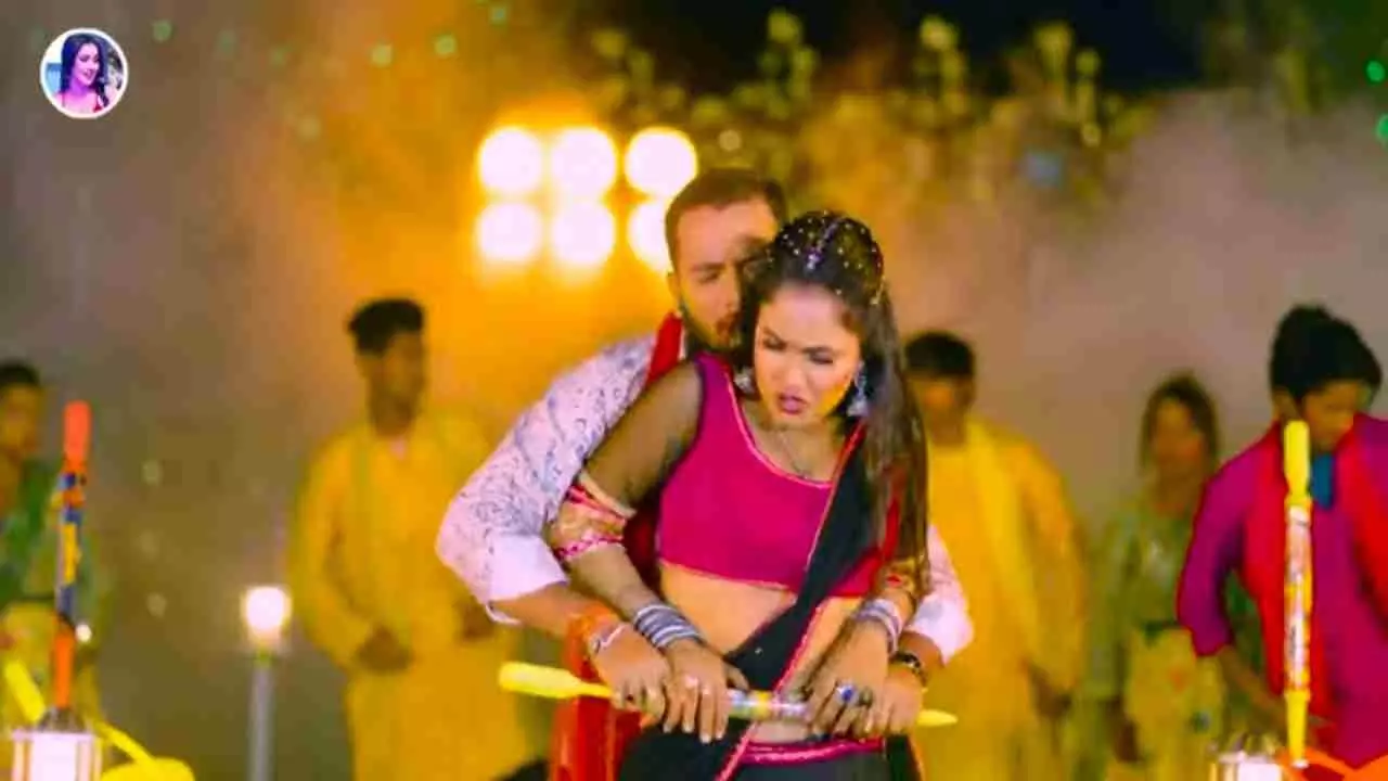 Trisha Kar Madhu Holi Song