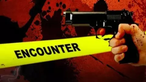 Moradabad News: पुलिस की दो बदमाशों से मुठभेड़, दुकान चला रही महिला के गले से चेन छीन कर भागे थे युवक Moradabad News: पुलिस की दो बदमाशों से मुठभेड़, दुकान चला रही महिला के गले से चेन छीन कर भागे थे युवक