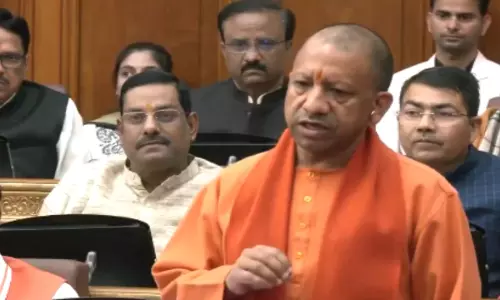 CM Yogi: पार्टी से निकालो, वरना UP भेज दो, इलाज कर देंगे.., अबू आजमी को लेकर विधान परिषद में SP पर बरसे सीएम योगी