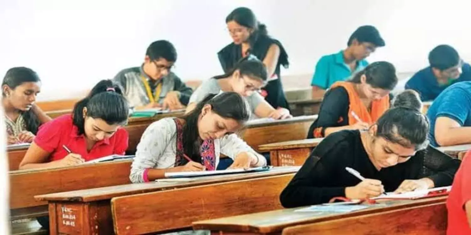 UPSSSC exam: उत्तर प्रदेश लोक सेवा आयोग द्वारा pet परीक्षा तिथि हुई जारी जानें जरूरी नियम