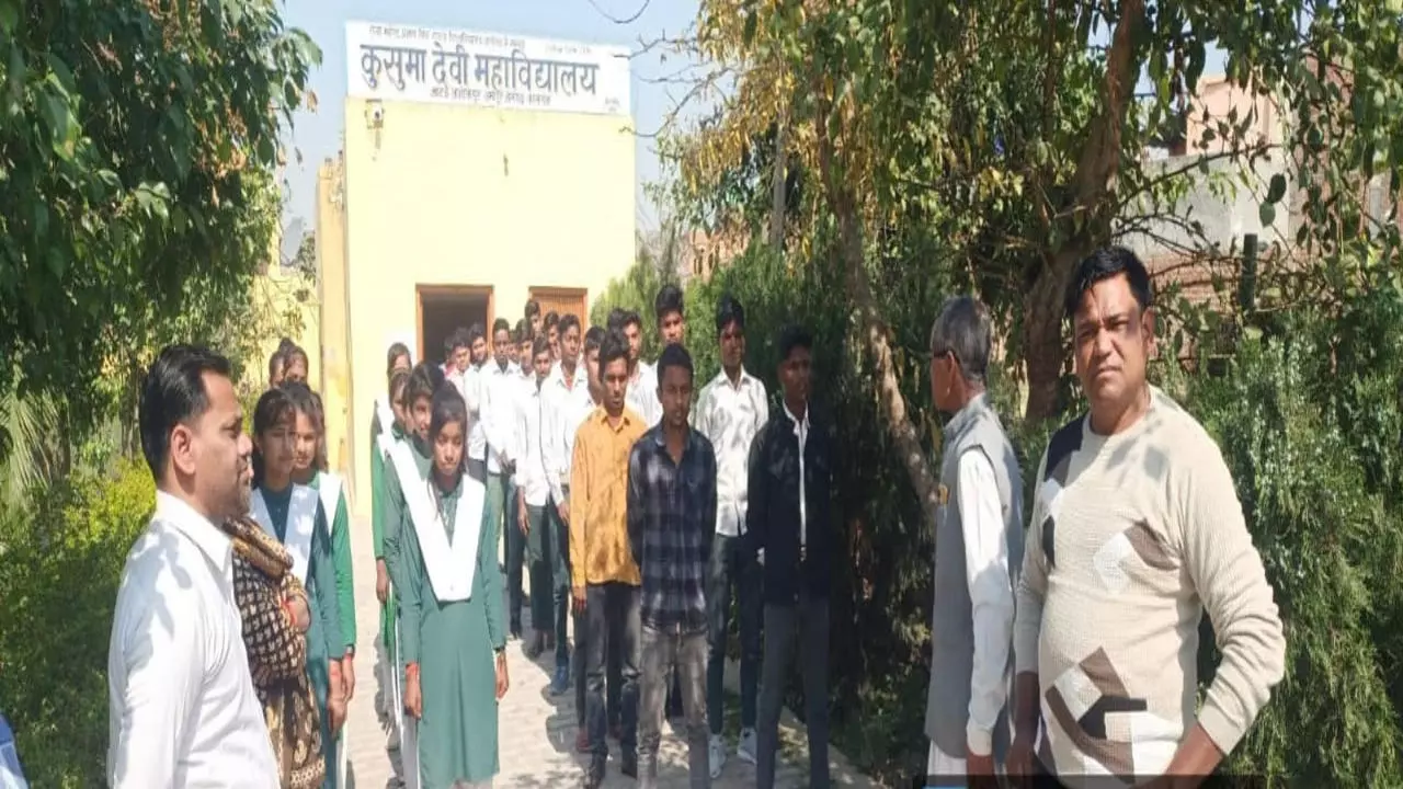 Kasganj News: पीजी कॉलेज में दहेज प्रथा और नशा उन्मूलन कार्यशाला का आयोजन, सामाजिक बुराई के प्रति जागरूकता लाने का हुआ प्रयास