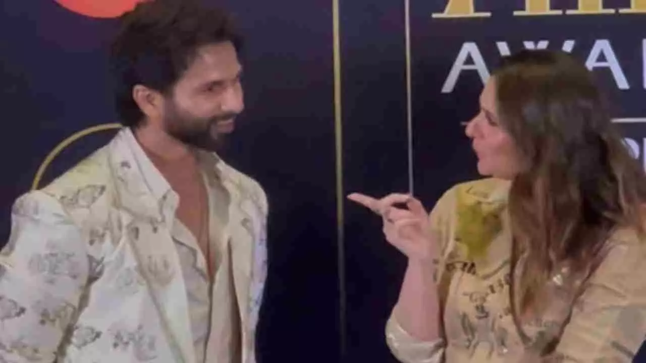 Shahid & Kareena At IIFA Awards