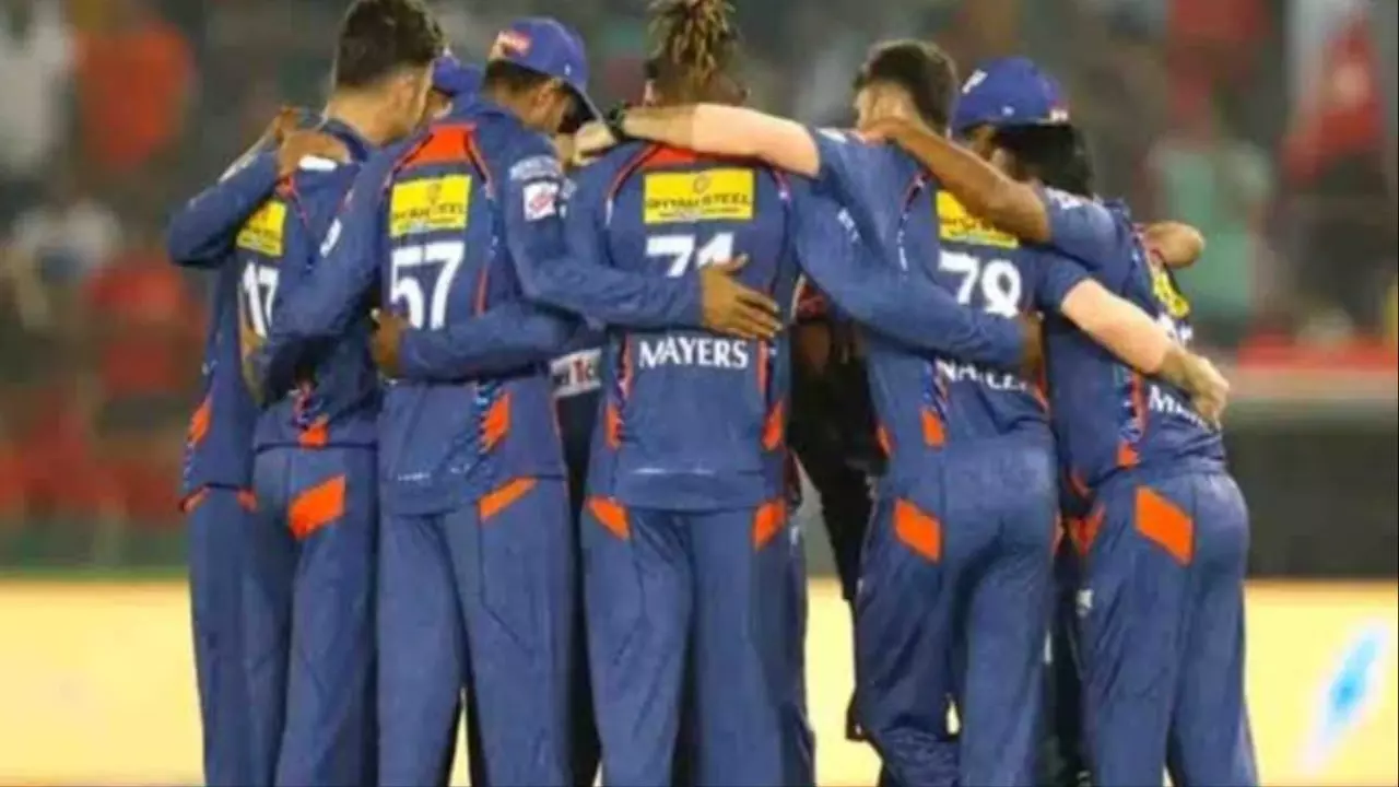 IPL 2025: लखनऊ की टीम को लगा तगड़ा झटका, ये खिलाड़ी हुआ IPL 2025 से बाहर