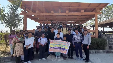 Students of Chief Minister Abhyudaya Yojana visit Loyen Safari Park