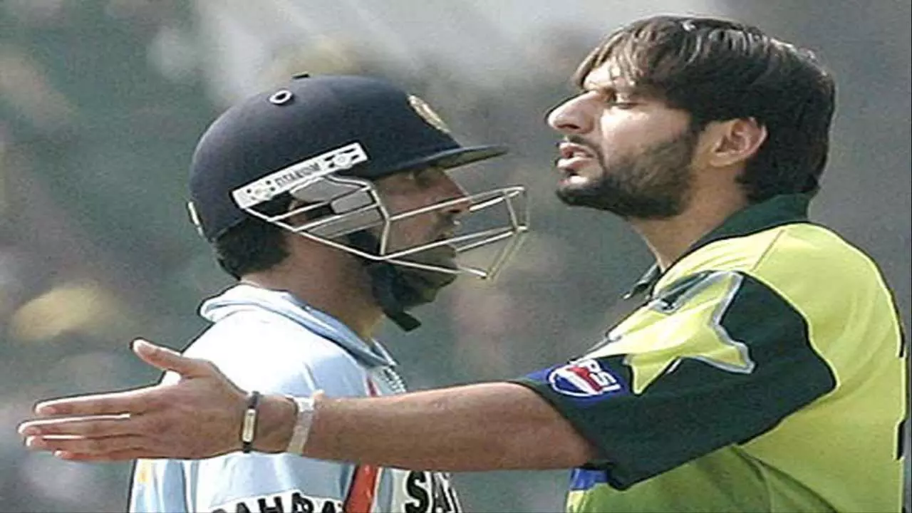 IND vs PAK: भारत बनाम पाकिस्तान मैच से जुड़े ये 5 बड़े विवाद, जिसे भूल नहीं पाएंगे कभी फैंस