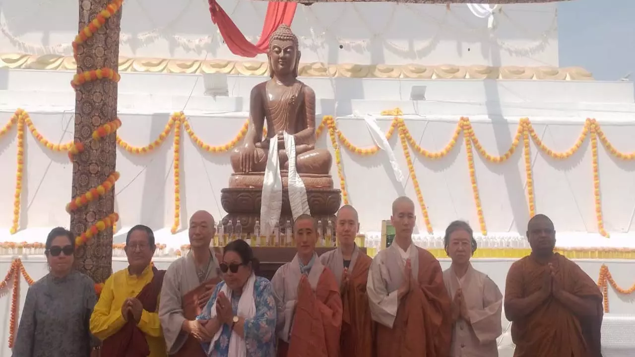 The consecration ceremony of the Tibetan Vijay Stupa temple was organized in the shrine of Lord Buddha