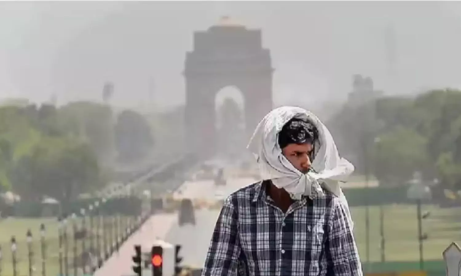 Aaj ka Mausam: दिल्ली में दो दिन सुकून, फिर बढ़ेगी तपिश, यूपी में झमाझम बारिश के आसार