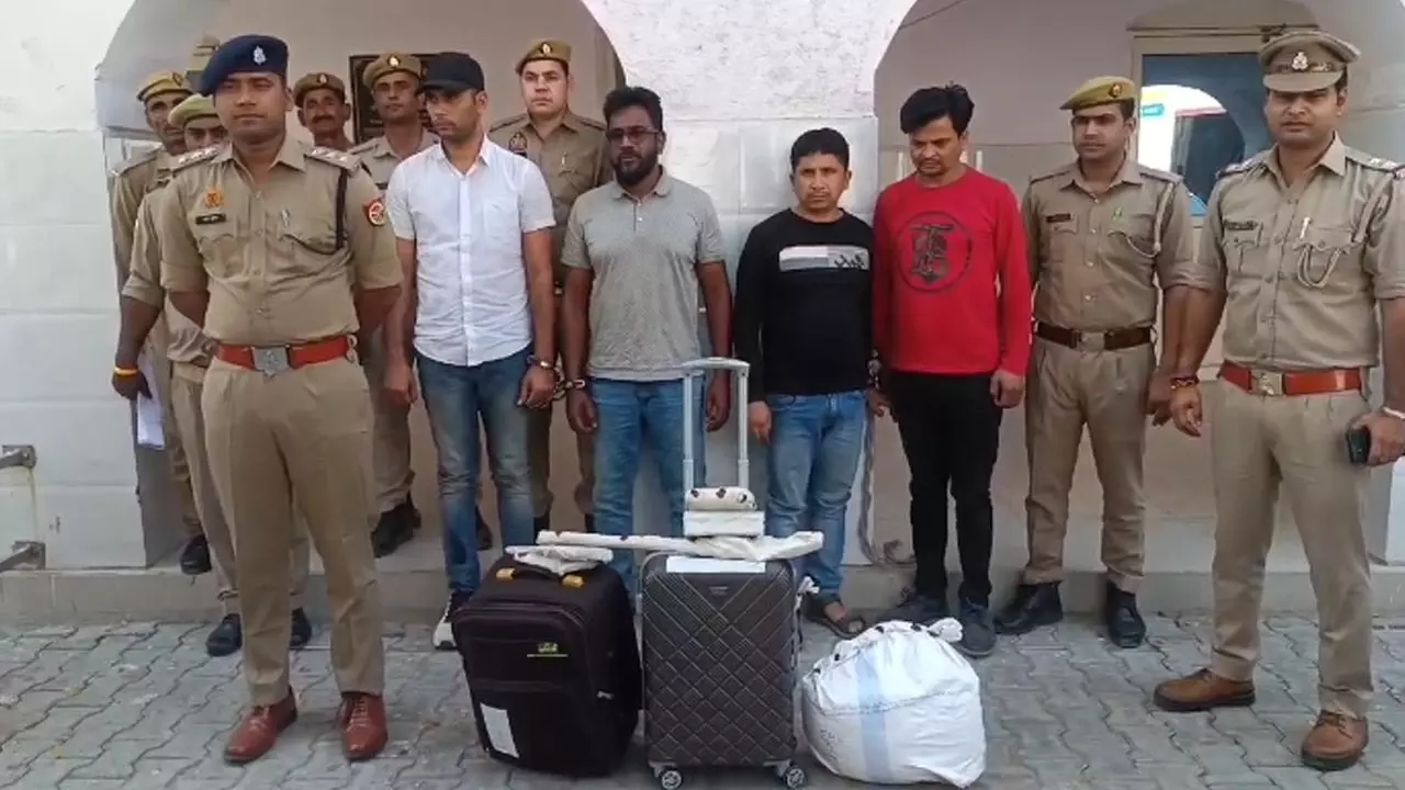 Four vicious smugglers arrested for smuggling counterfeit currency notes