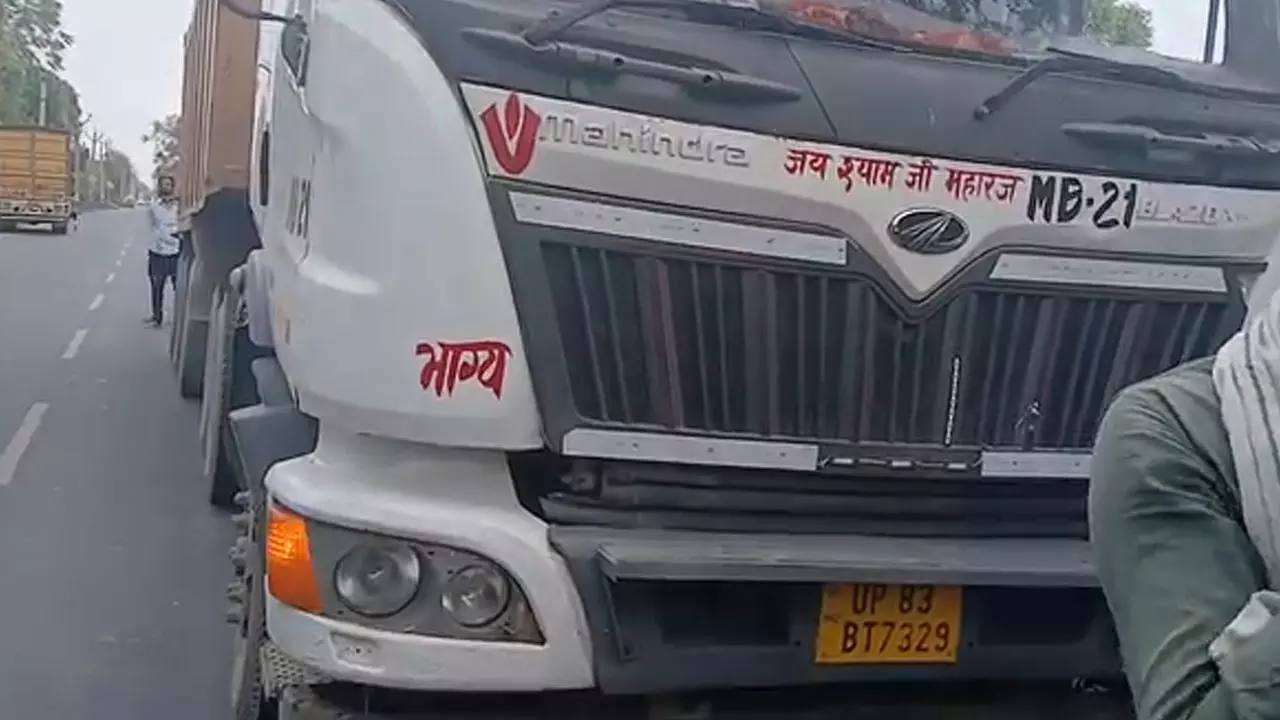 Truck driver shot dead police investigating Etawah Crime News in hindi