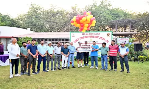 Grand launch of 68th All India Railway Golf Championship at Bareka Varanasi News in Hindi