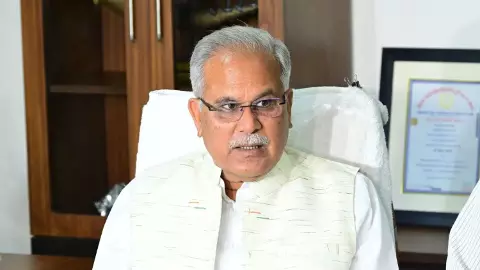Bhupesh Baghel: भूपेश बघेल के खिलाफ सीबीआई की कार्रवाई, 500 करोड़ के लेन-देन का है आरोप Bhupesh Baghel: भूपेश बघेल के खिलाफ सीबीआई की कार्रवाई, 500 करोड़ के लेन-देन का है आरोप