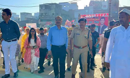 Kannauj News: कड़ी सुरक्षा के बीच जामा मस्जिद में अदा की गई ईद की नमाज, गंगा जमुनी तहजीब के साथ मनाया गया ईद-उल-फितर त्यौहार