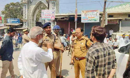 Shravasti News: हर्षोल्लास से मनाया जा रहा ईद-उल-फितर का त्योहार, नामाजियों ने नमाज अदा कर मांगी अमन-चैन की दुआएं