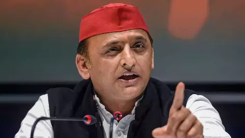 akhilesh yadav said land mafia occupation in bjp government making record akhilesh yadav said land mafia occupation in bjp government making record