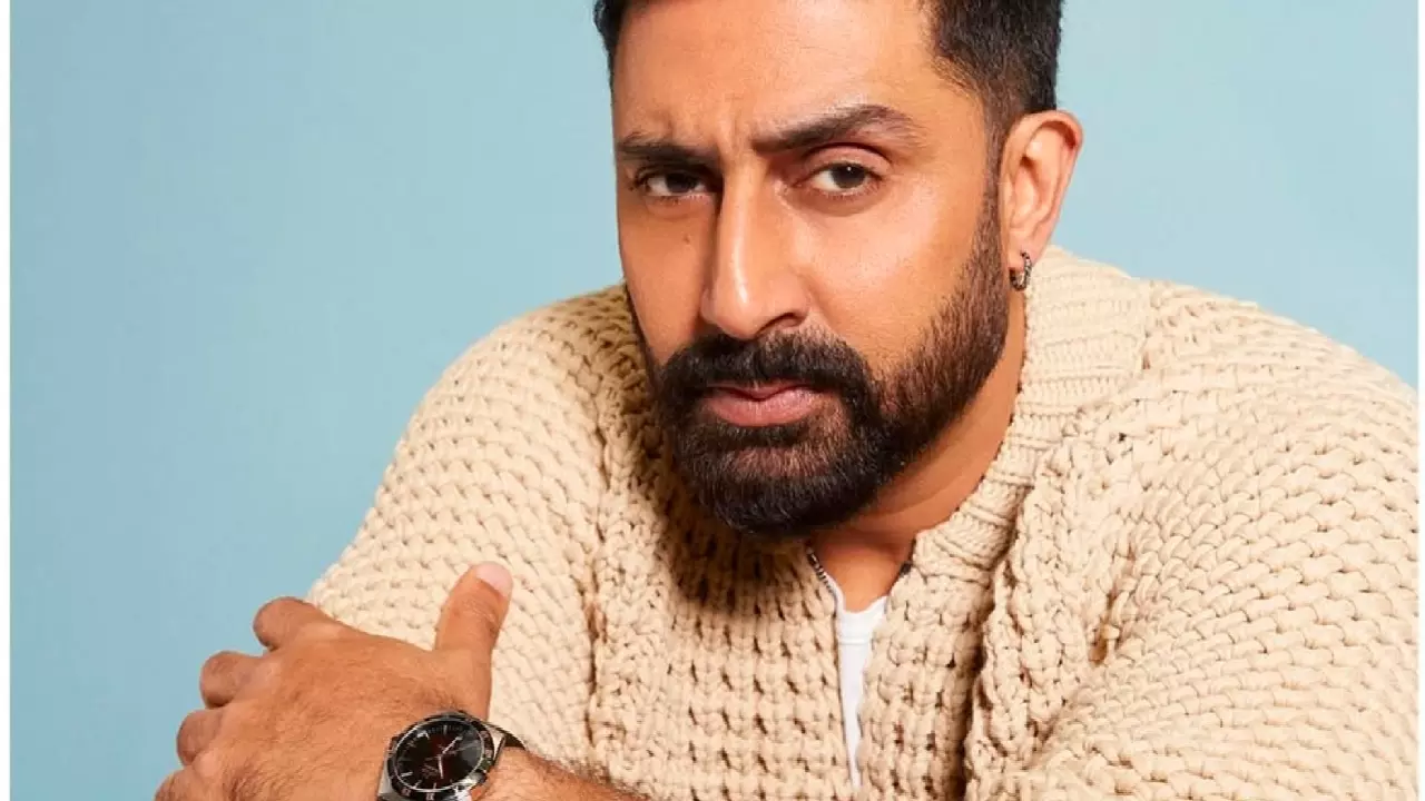 Abhishek Bachchan Viral Video