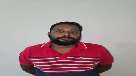 Lucknow News: जेल में बनाया कारोबारी से लूट का प्लान... बाहर आने के बाद लखनऊ में दिया अंजाम, यूपी STF ने किया गिरफ्तार Lucknow News: जेल में बनाया कारोबारी से लूट का प्लान... बाहर आने के बाद लखनऊ में दिया अंजाम, यूपी STF ने किया गिरफ्तार