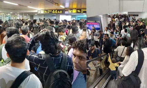 delhi airport chaos due to dust storm weather flights delayed stampede like situation occurred