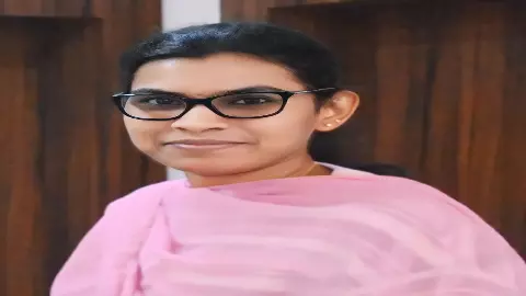 Banda News: गर्मी के तल्ख होते तेवरों से DM चौकन्ना, क्लास 1 से 8 तक के स्कूल सुबह 7 से 12 बजे तक खोलने का आदेश