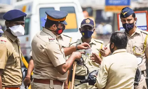 Maharashtra News: दाऊद के नाम पर मुंबई बम धमाके की धमकी, बोरीवली से कॉल करने वाला पकड़ा गया