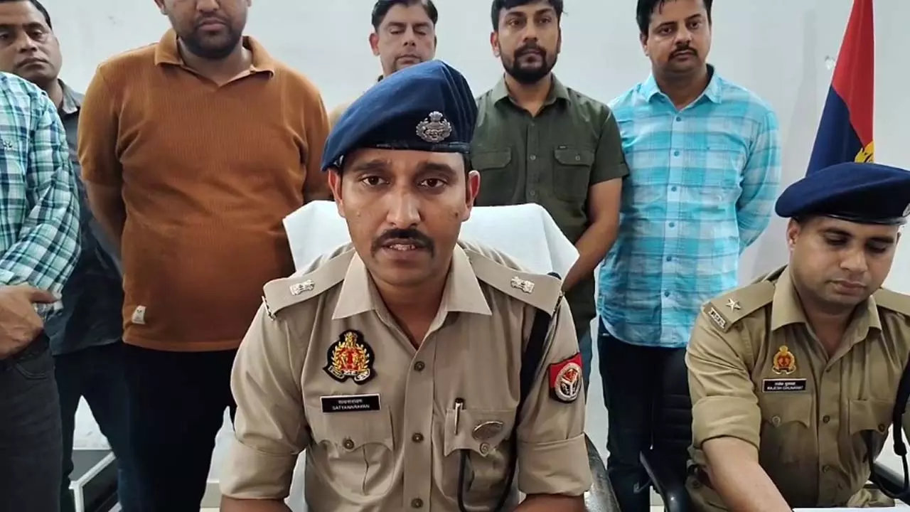 Muzaffarnagar News: इंस्टाग्राम पर अवैध हथियारों का धंधा, सात को पुलिस ने किया गिरफ्तार