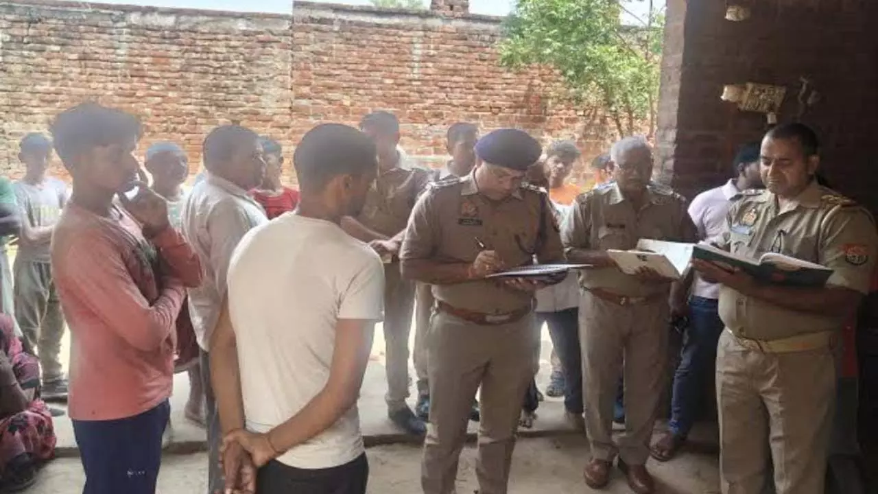 Body of married woman found hanging on gallows, child in family Kohram