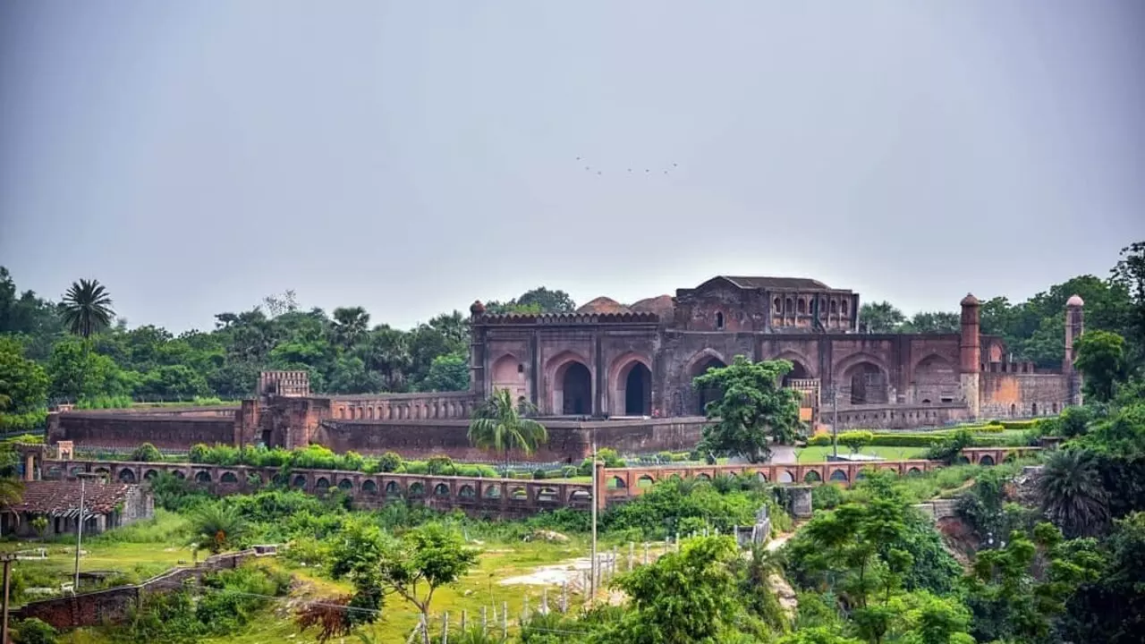 Muglon Ka Pasandida Shehar: मुगलों का पसंदीदा शहर रहा राजमहल, इसके शाही वैभव से विनाश तक की ऐतिहासिक यात्रा