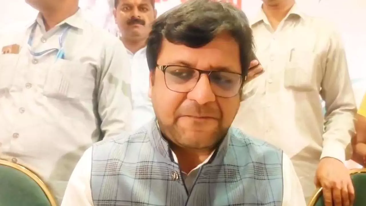 Minister of State for Excise Nitin Agarwal says Presidents rule in Bengal