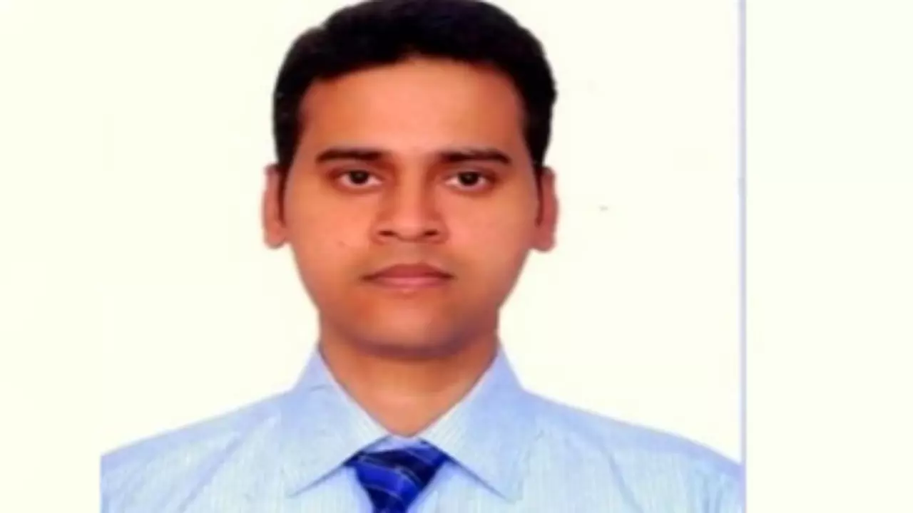 ias anuj singh
