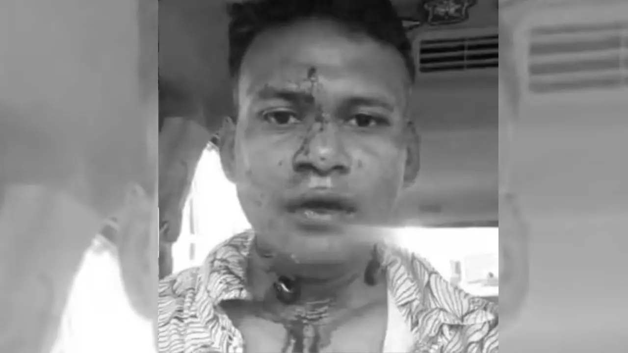 Bengaluru News Air Force officer video viral attacked on road by biker misbehaved with wife