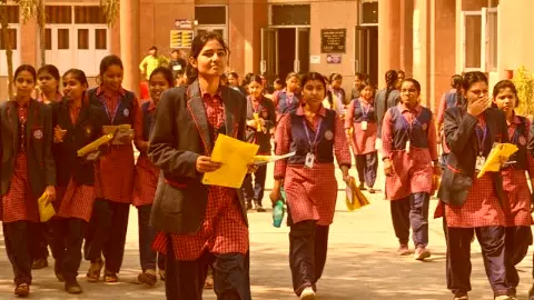 UP Board Result 2025: यूपी board दसवीं और बाहरवी का परीक्षा परिणाम आ सकता है. जल्द, जानें अन्य डिटेल