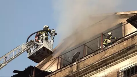 Mumbai ed office fire news 12 fire brigade rushed to spot