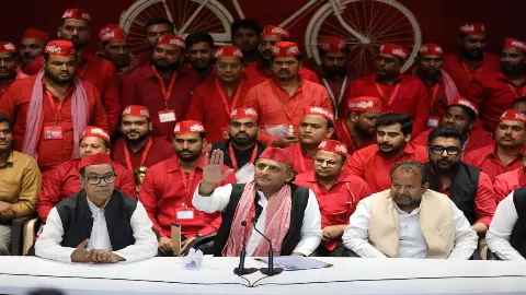akhilesh yadav