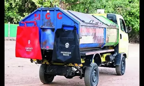 Dustbin Mandatory (Image Credit-Social Media) Dustbin Mandatory (Image Credit-Social Media)