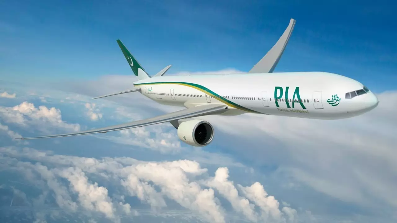 Karachi and Lahore Airspace Closed to Flights for One Month